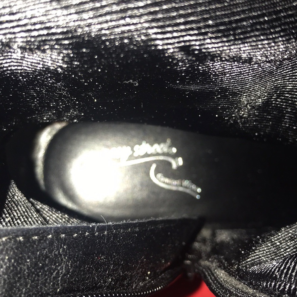 Bandolino boots with no scratches !